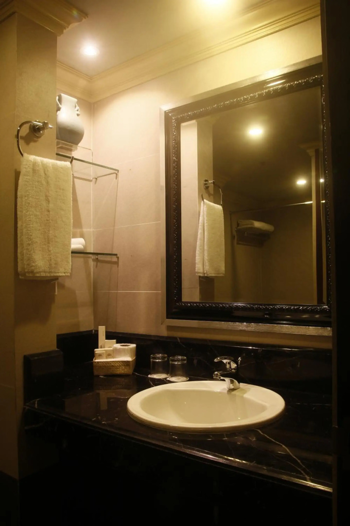 Photo - Herald Suites Polaris