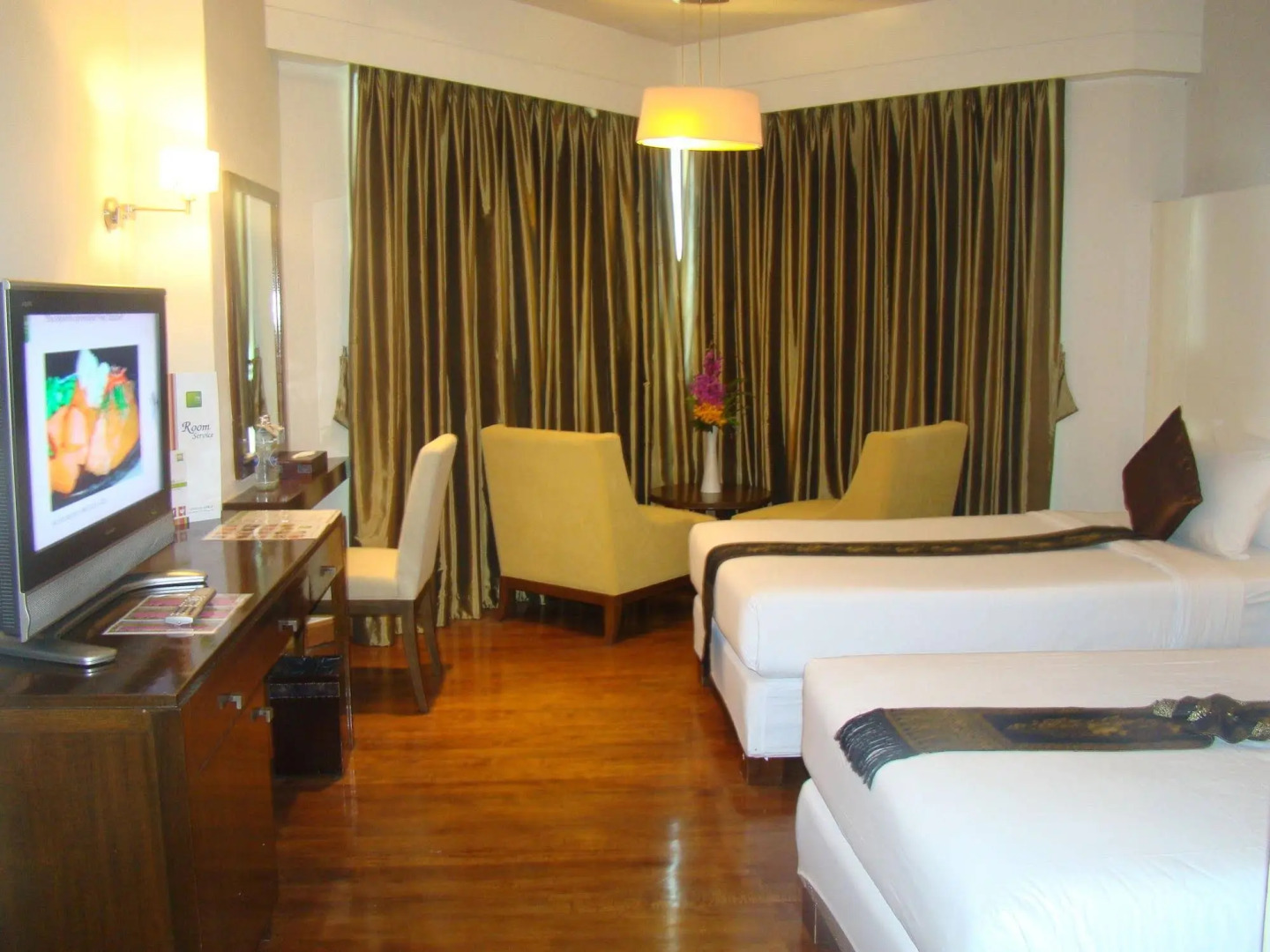 Photo - The Seasons Pattaya