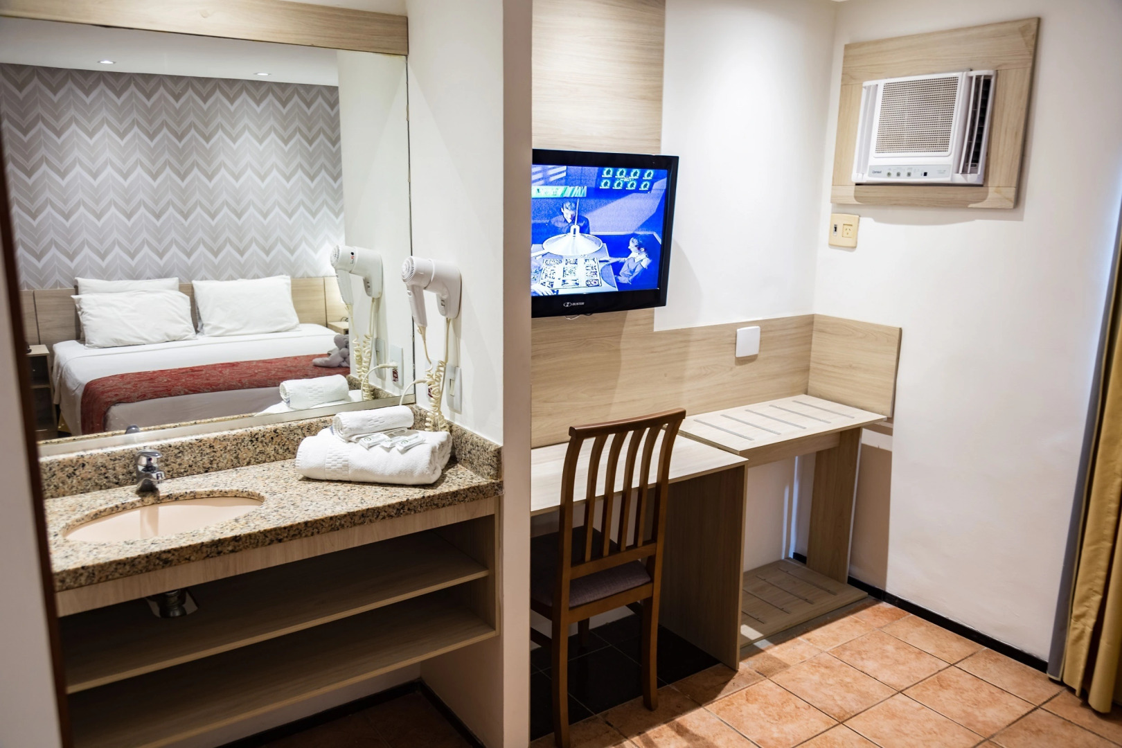 Foto - Plaza Praia Suítes