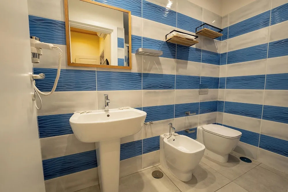 Photo - GreRos H. Porto Napoli Centro, by ClaPa Group Dislocated Hospitality