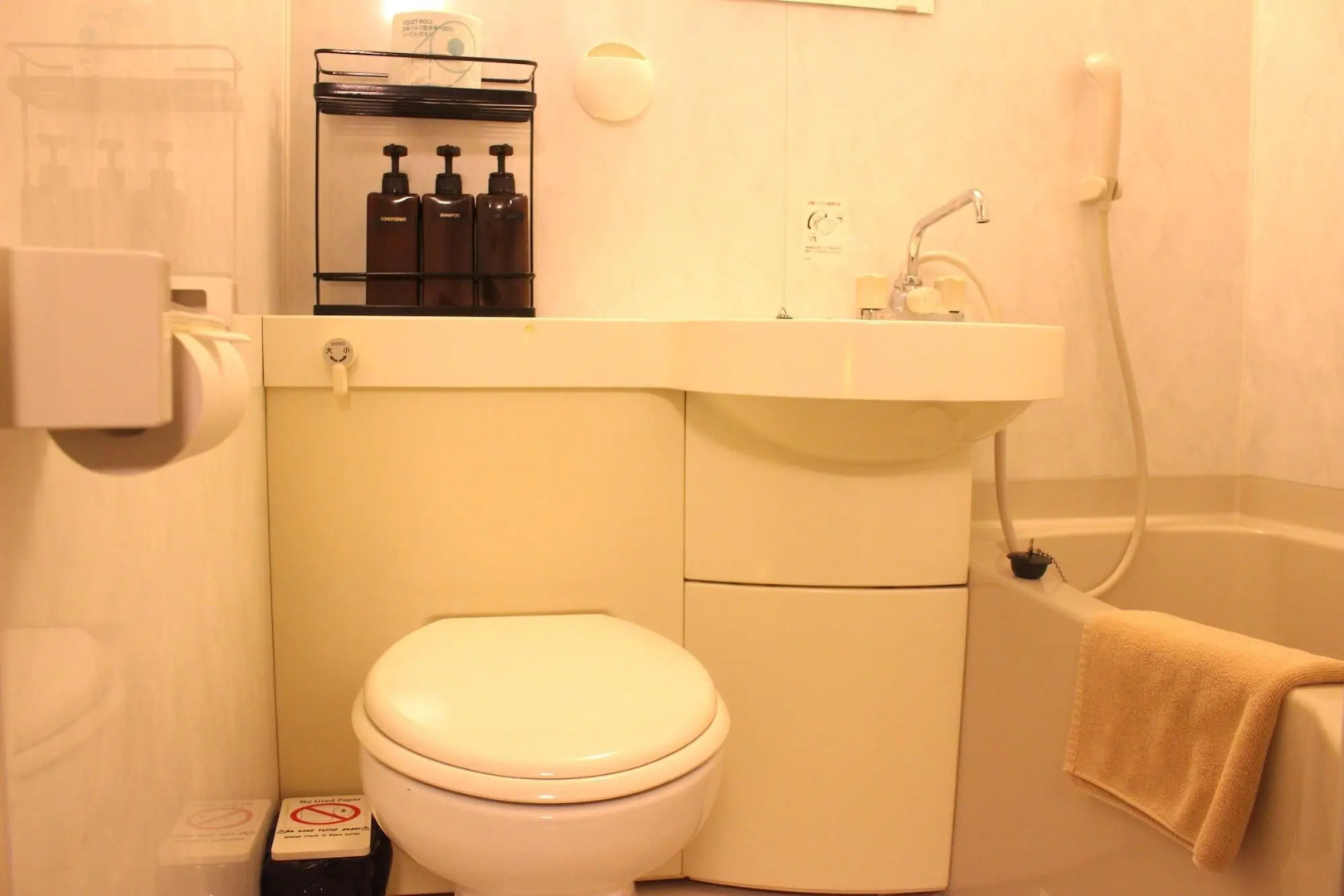 Photo - K's House Tokyo Oasis - Hostel