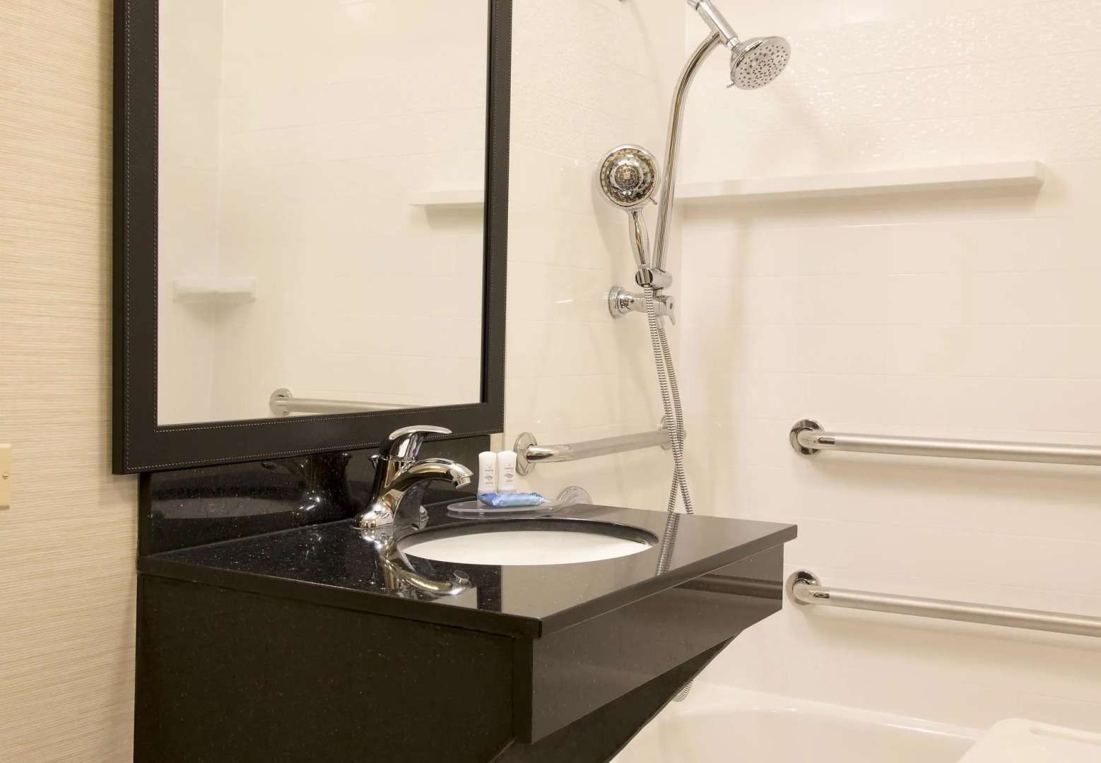 Foto - Fairfield Inn and Suites by Marriott Chicago St. Charles