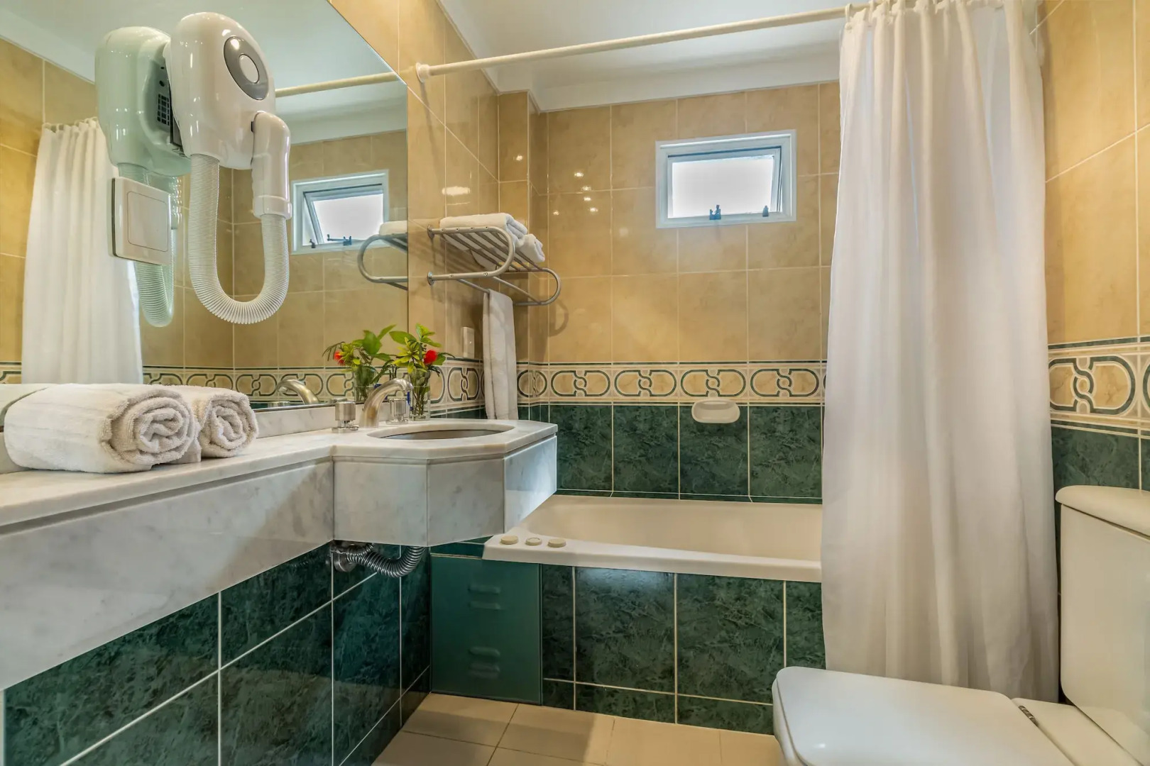 Photo - Up Congreso Hotel