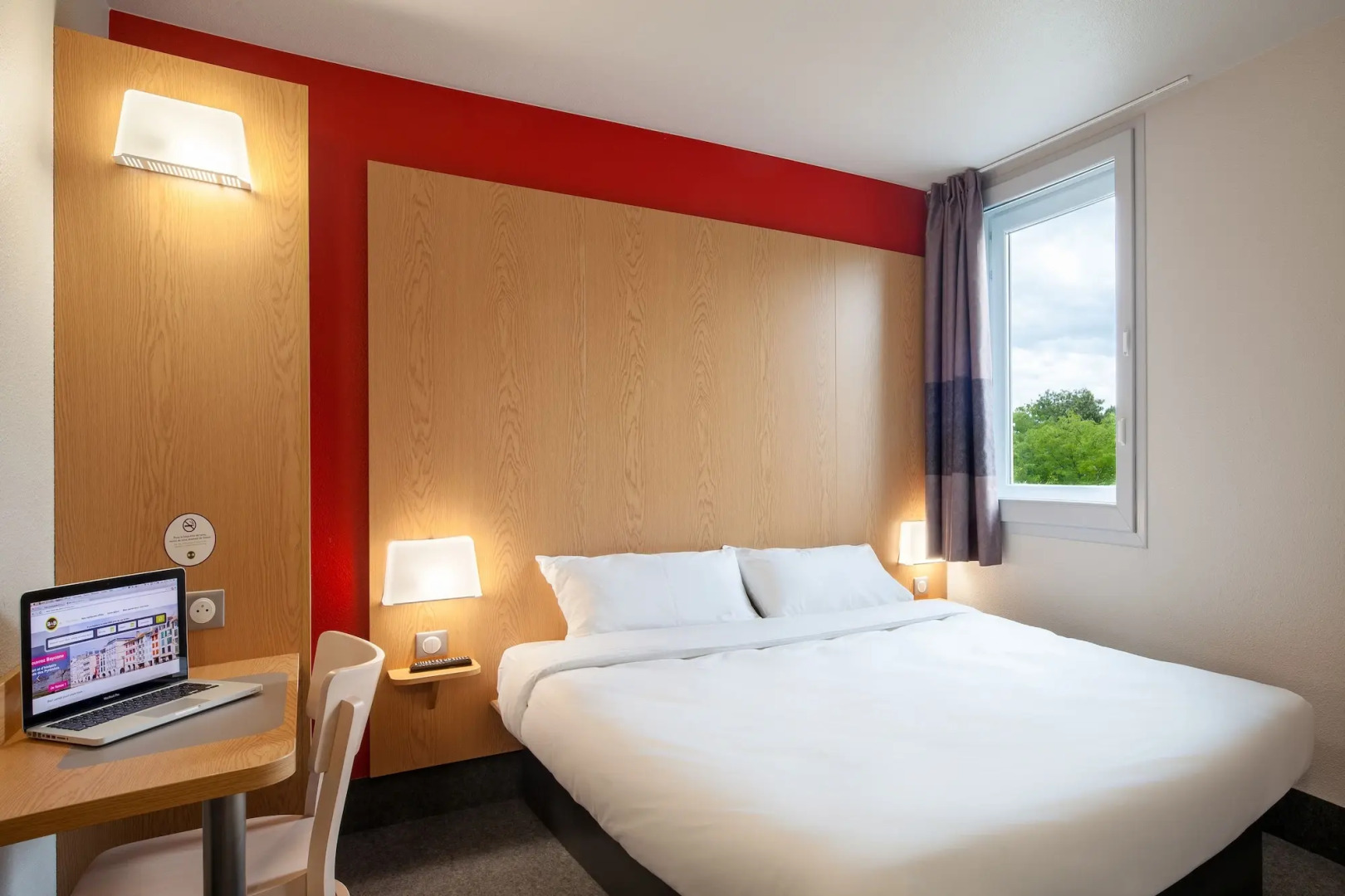 Photo - Marriott Downtown at CF Toronto Eaton Centre