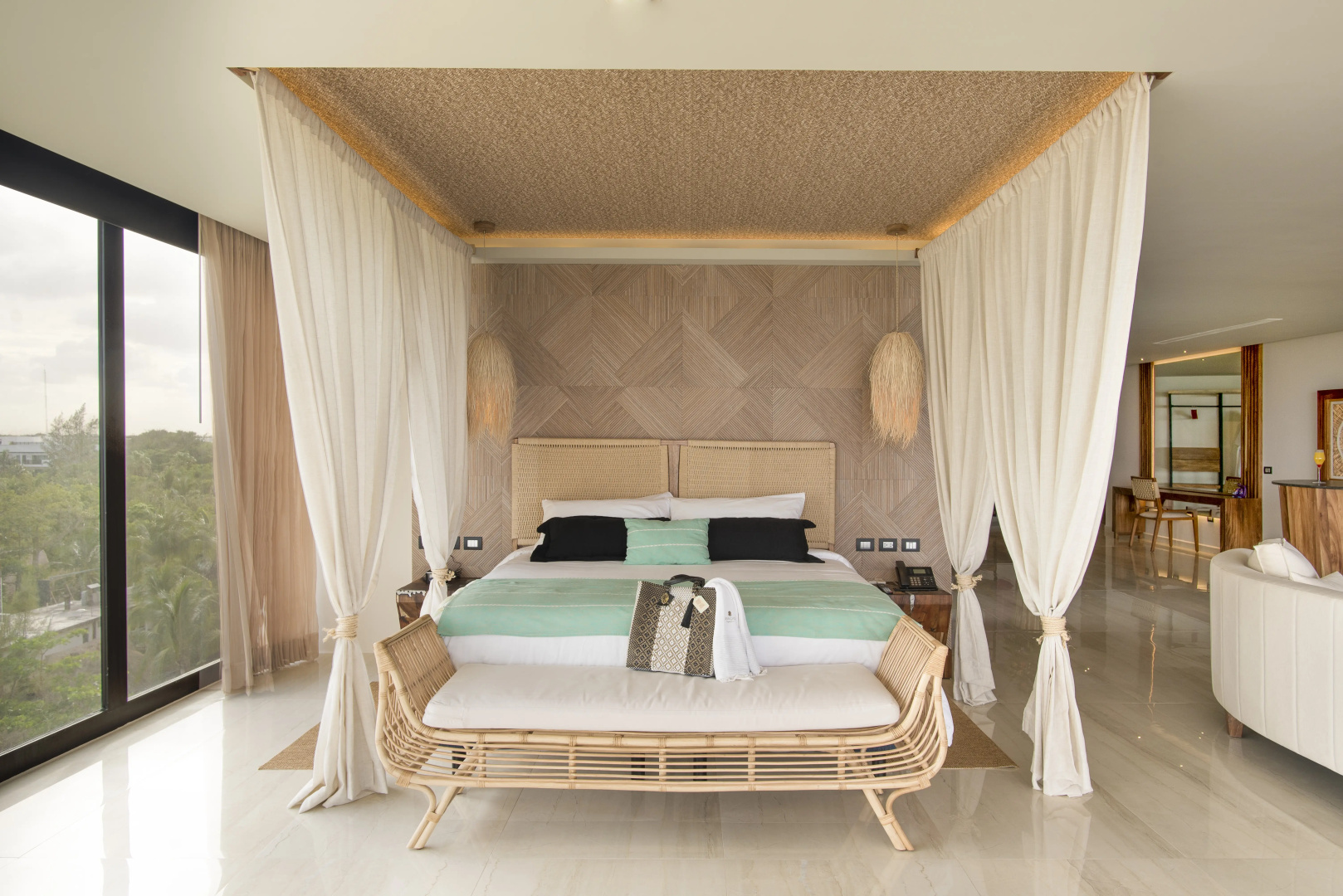 Photo - Mvngata Beach Hotel