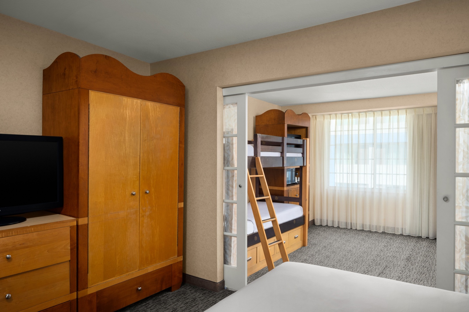 Photo - Anaheim Portofino Inn and Suites