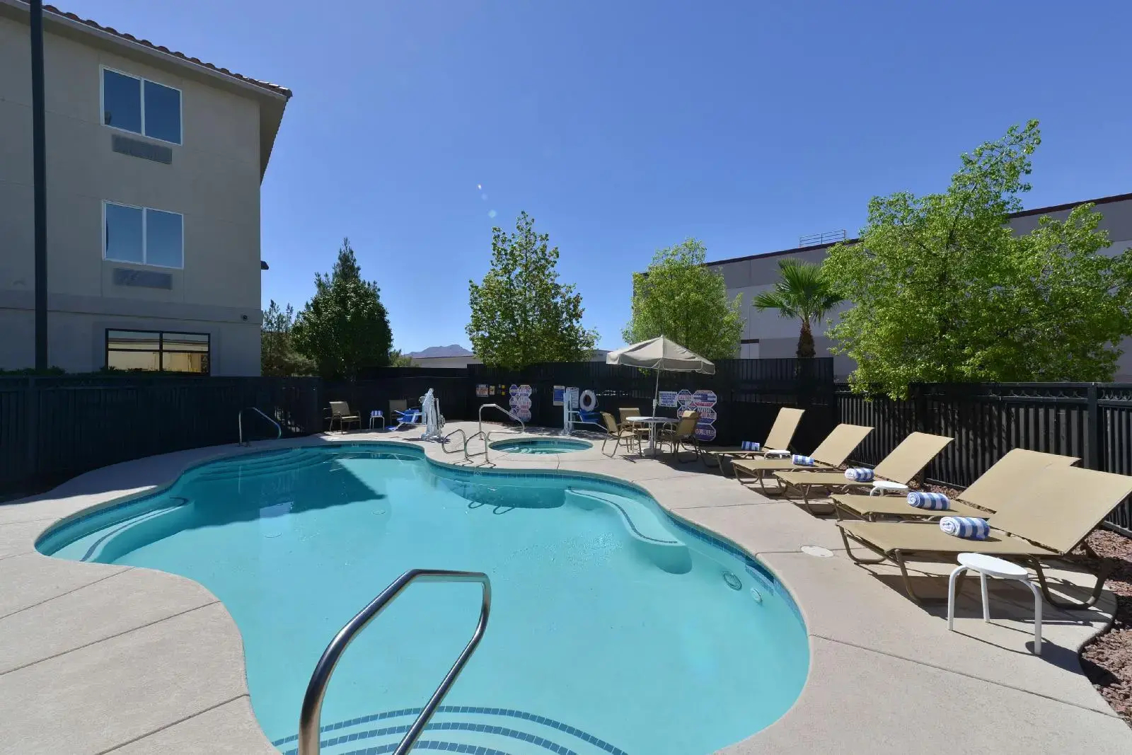 Foto - Comfort Inn & Suites Las Vegas - Nellis