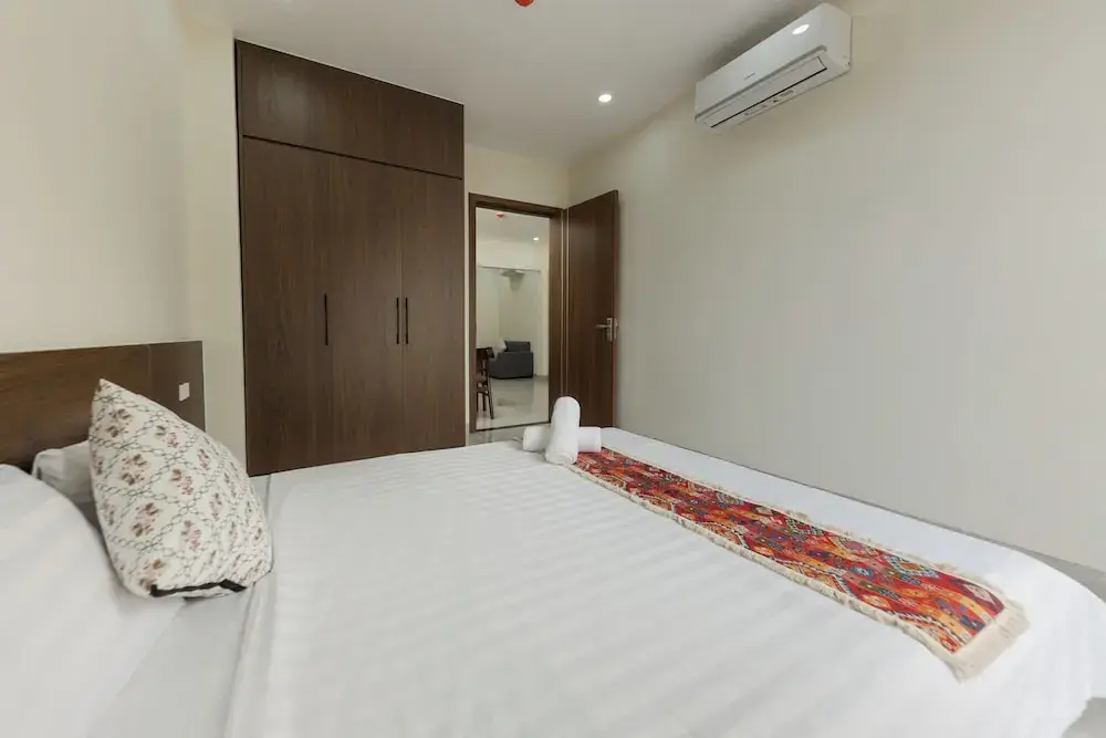 Photo - Townhouse Oak West Lake Apartment