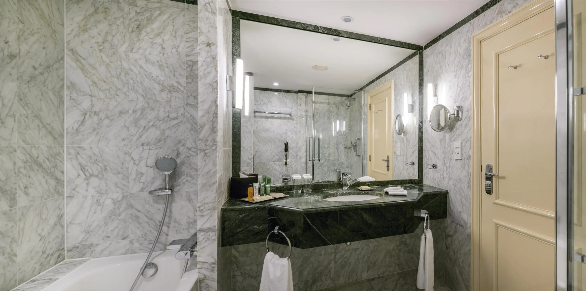 Photo - Hilton Brussels Grand Place