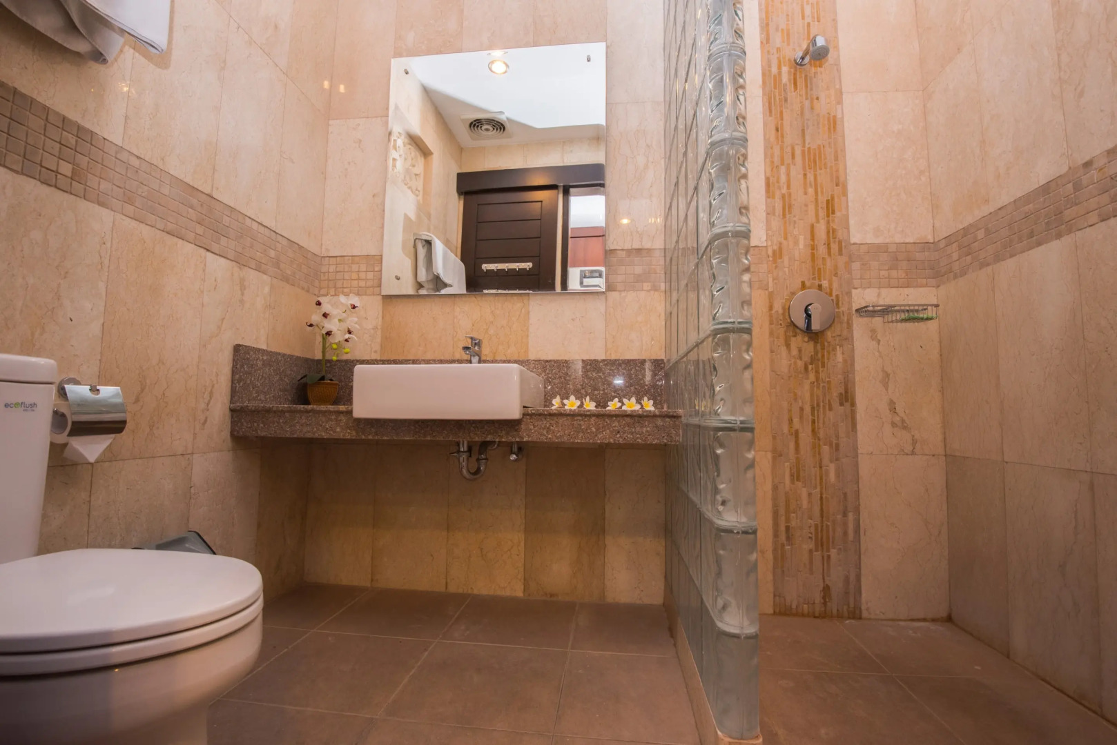 Foto - Hotel Puri Nusa Indah