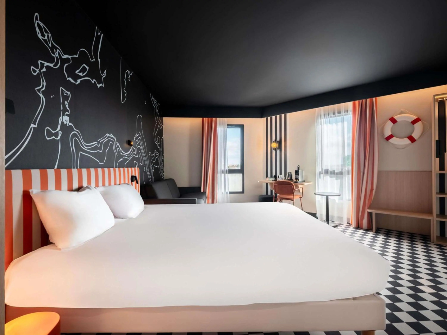 Photo - ibis Styles La Rochelle Centre les Minimes