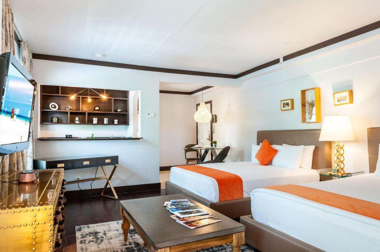 Photo - Lincoln Arms Suites