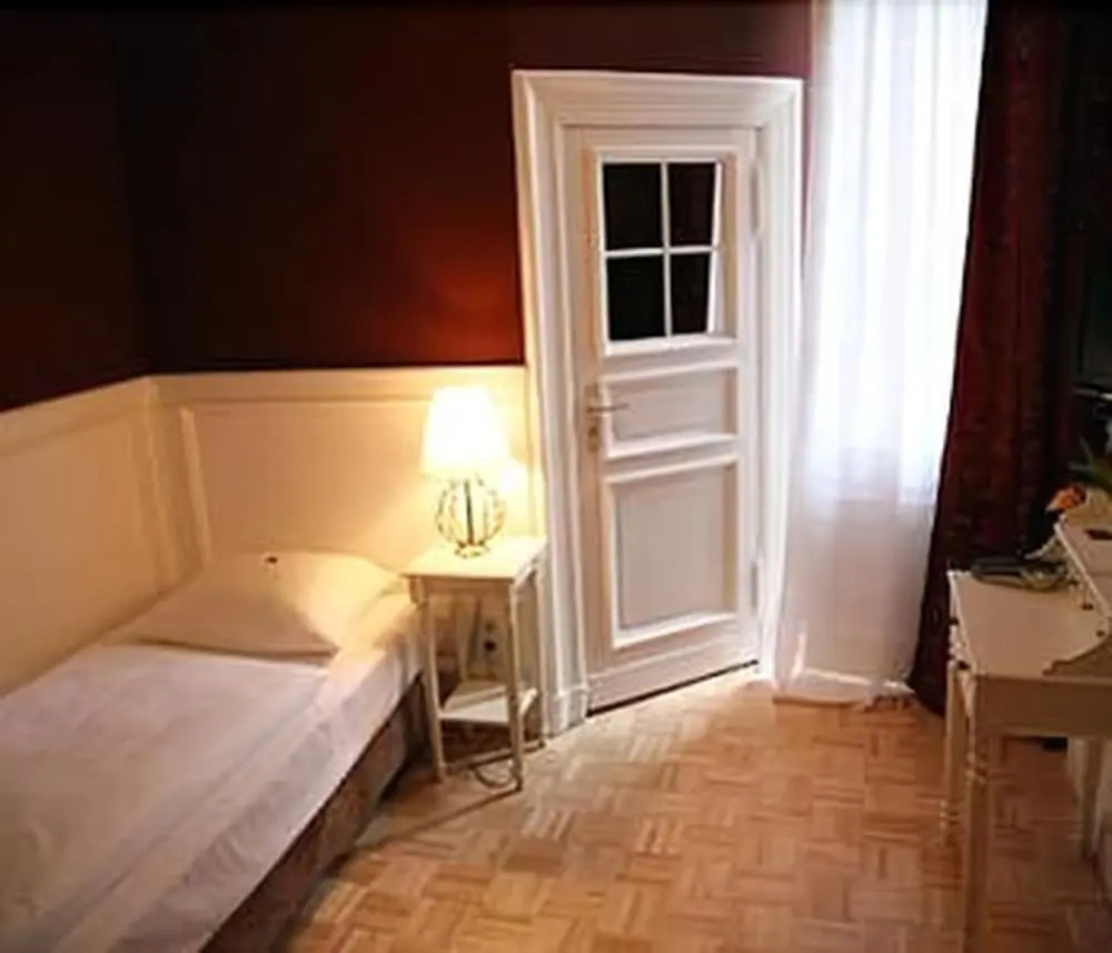 Photo - Hotel-Maison Am Olivaer Platz