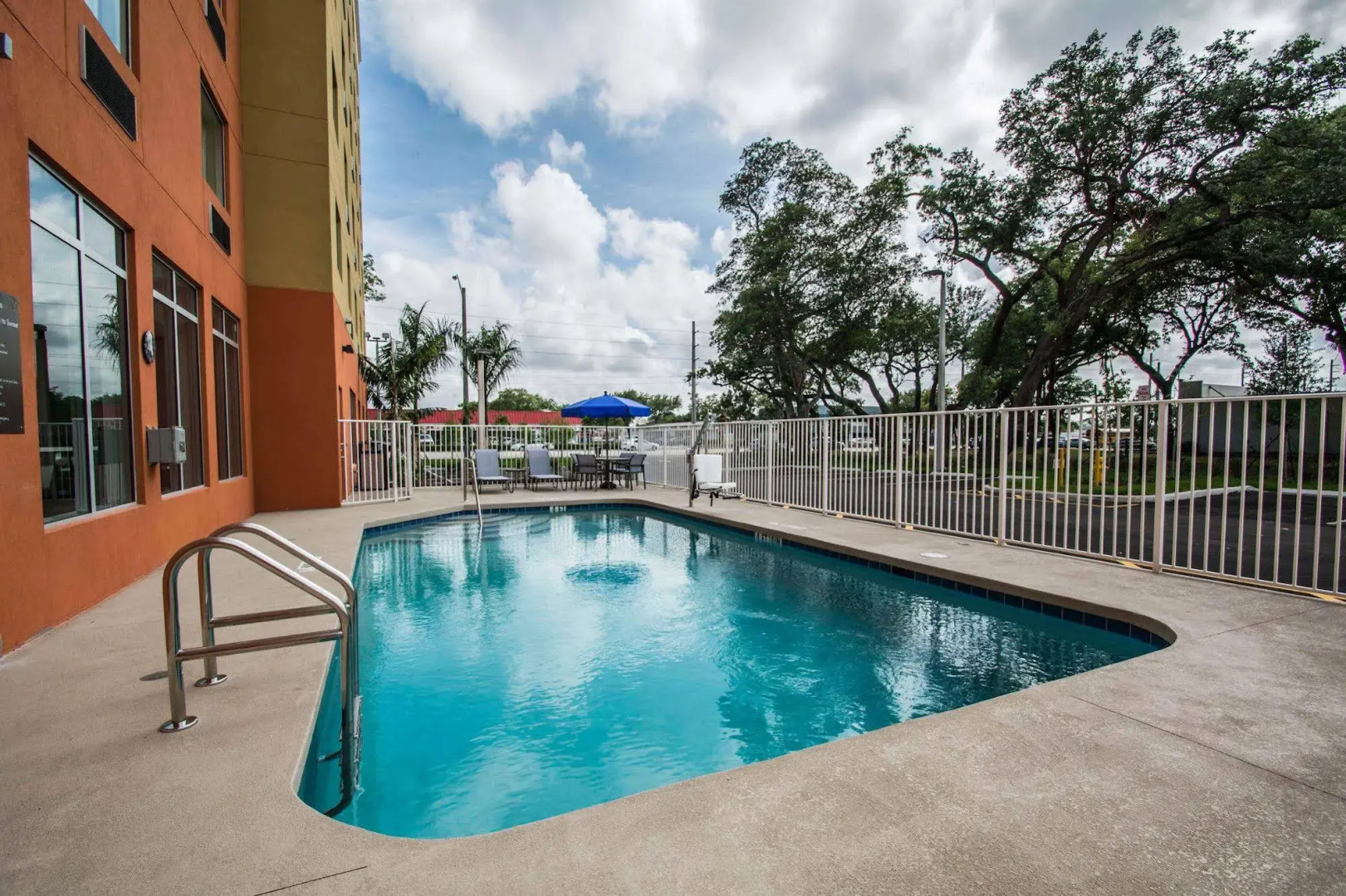 Foto - Comfort Suites Fort Lauderdale Airport South & Cruise Port