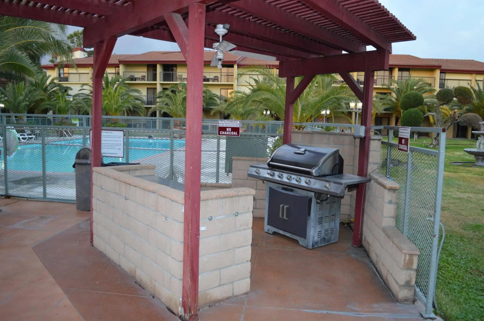 Foto - Ontario Airport Inn