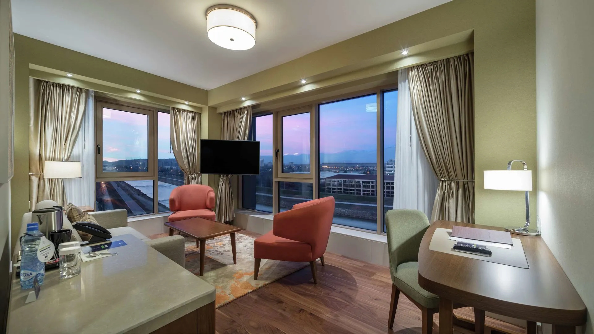Photo - DoubleTree by Hilton Skopje