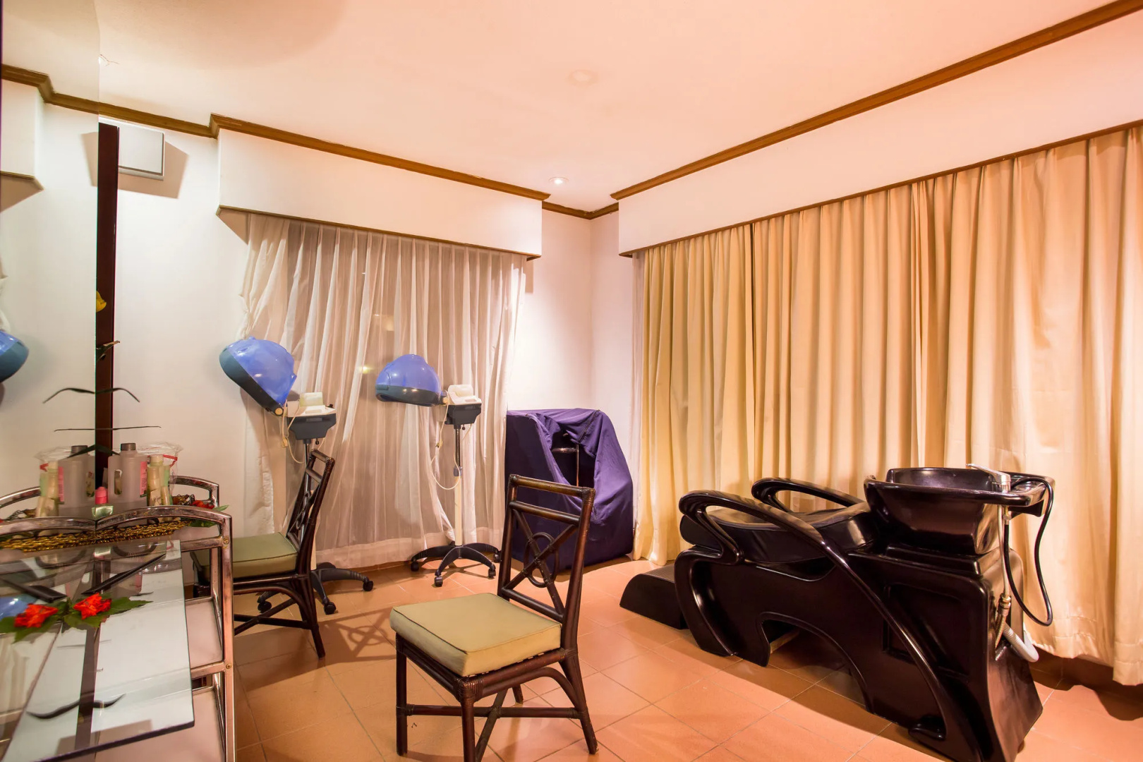 Photo - Plagoo Holiday Hotel