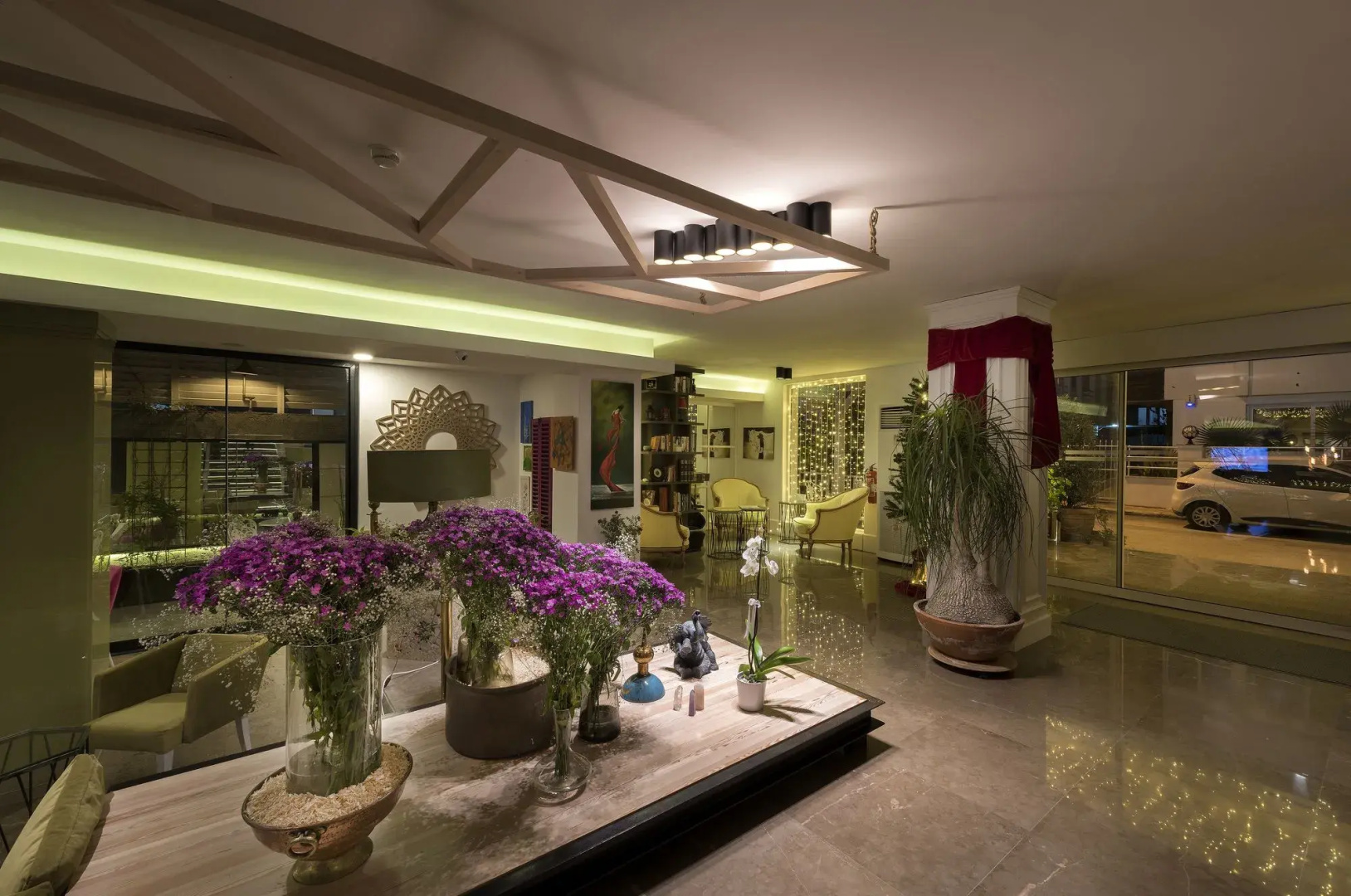 Photo - Nun Hotel Lara