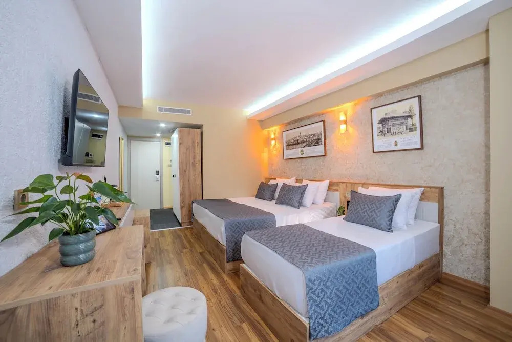 Photo - Özer Palace Hotel