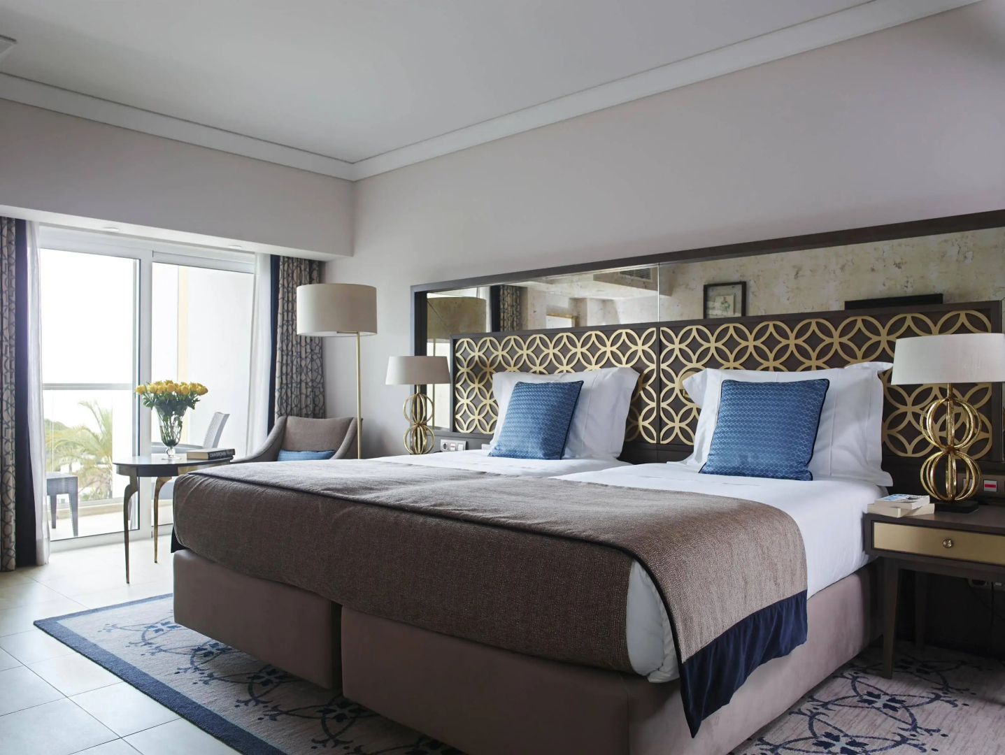 Photo - Dona Filipa Hotel