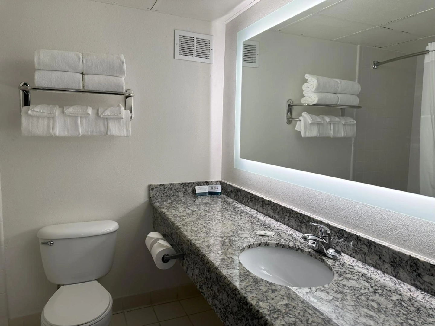 Photo - Quality Inn & Suites Everett