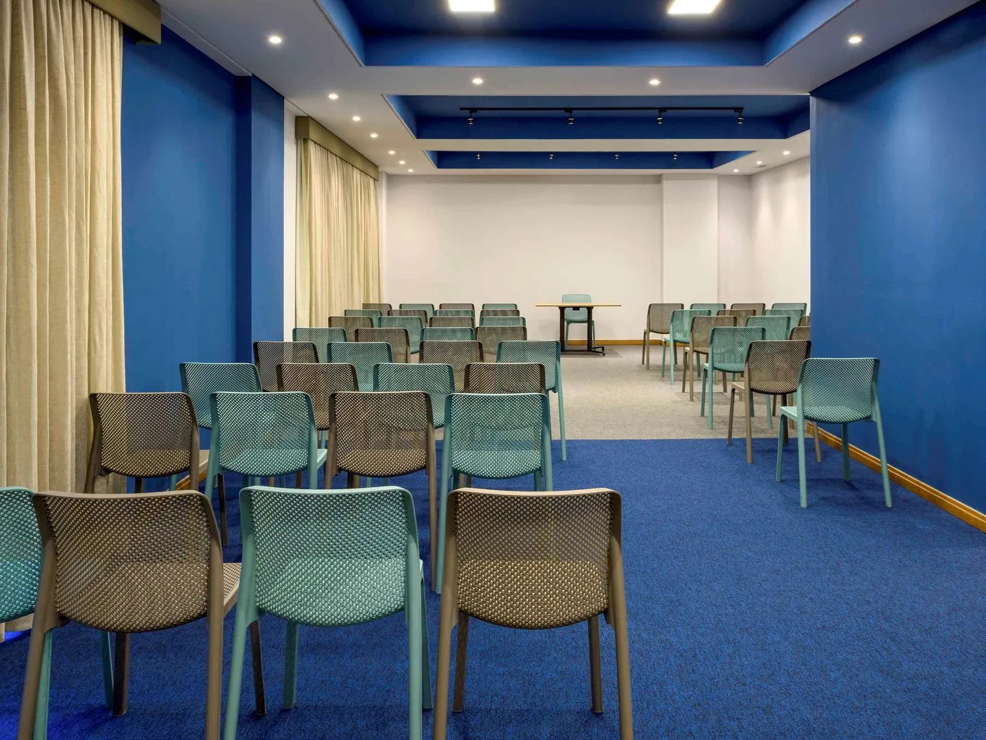 Foto - Hotel Euro Suite Curitiba Batel By Nacional Inn