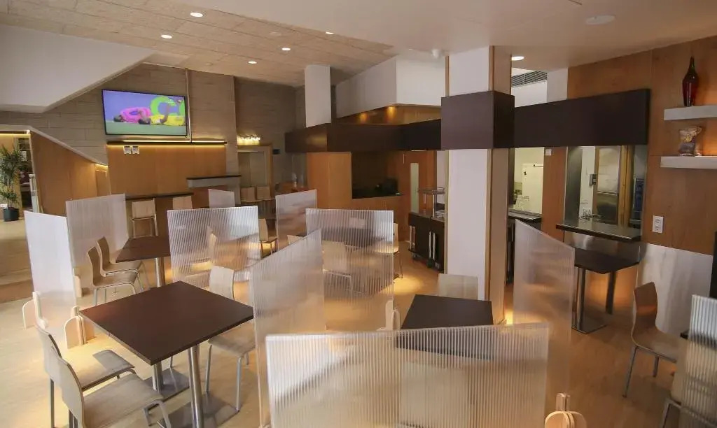 Photo - Hotel Esplugues