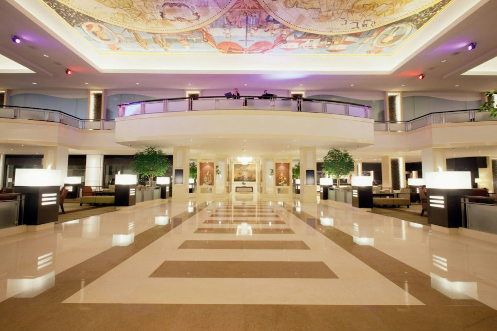 Photo - Waterfront Cebu City Hotel & Casino