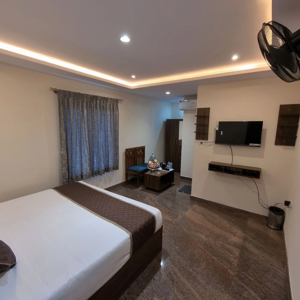 Hotel Olive Leave's