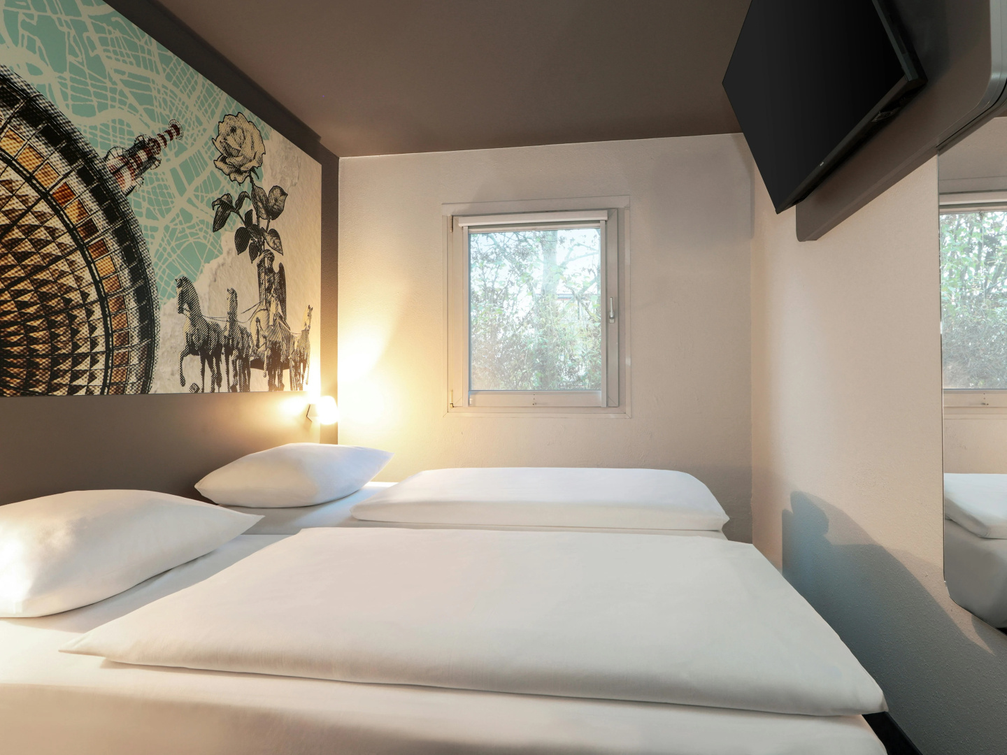 Foto - B&B HOTEL Berlin Genshagen-Nord