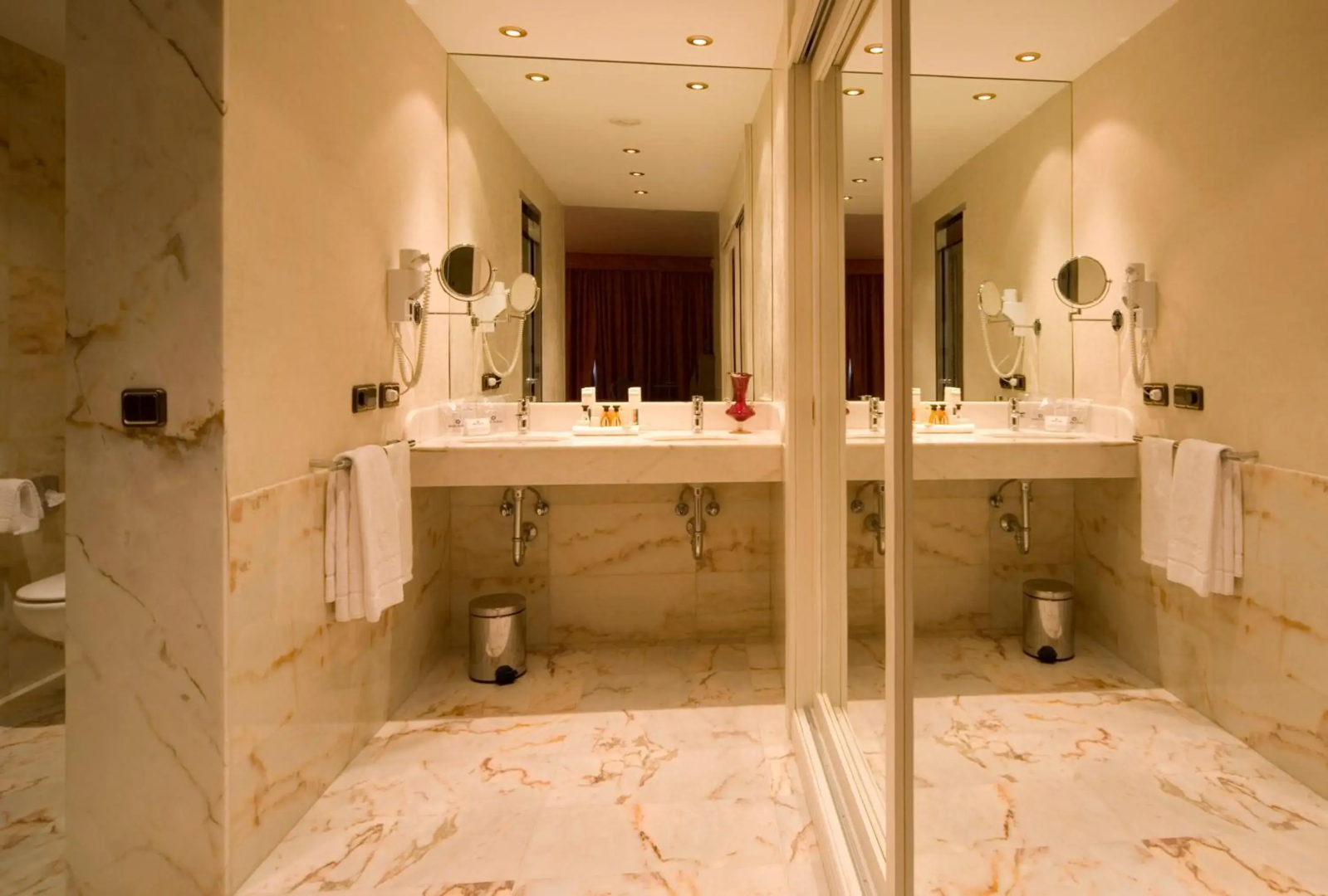 Foto - Best Western Premier CMC Girona