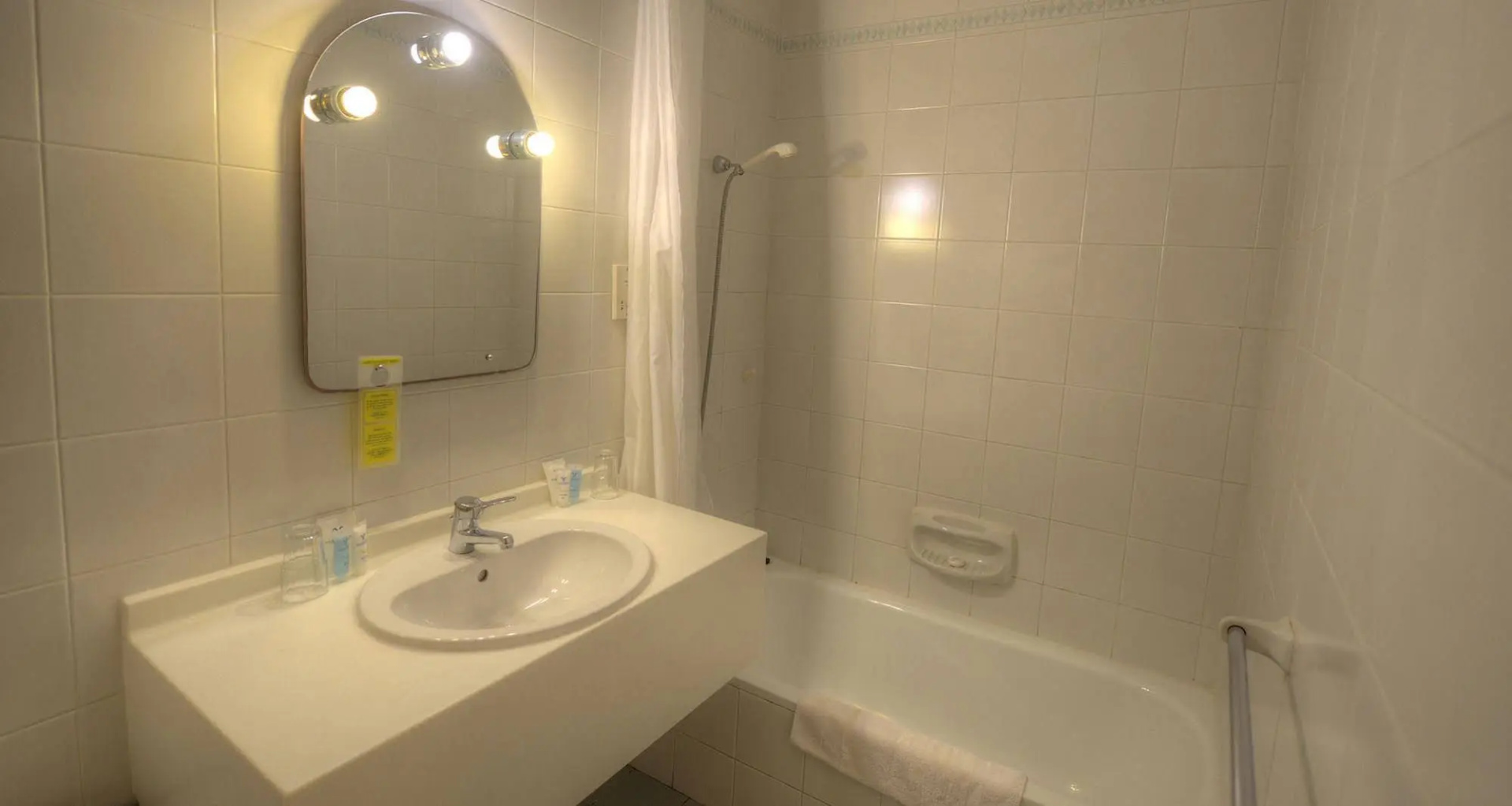 Photo - Sliema Chalet Hotel