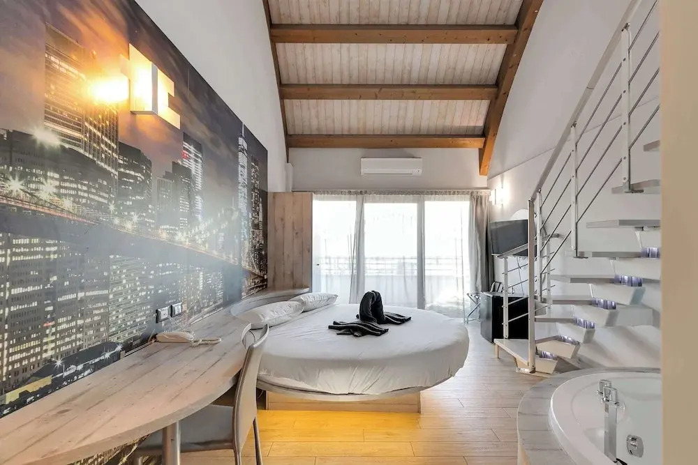 Photo - Suite A Tema