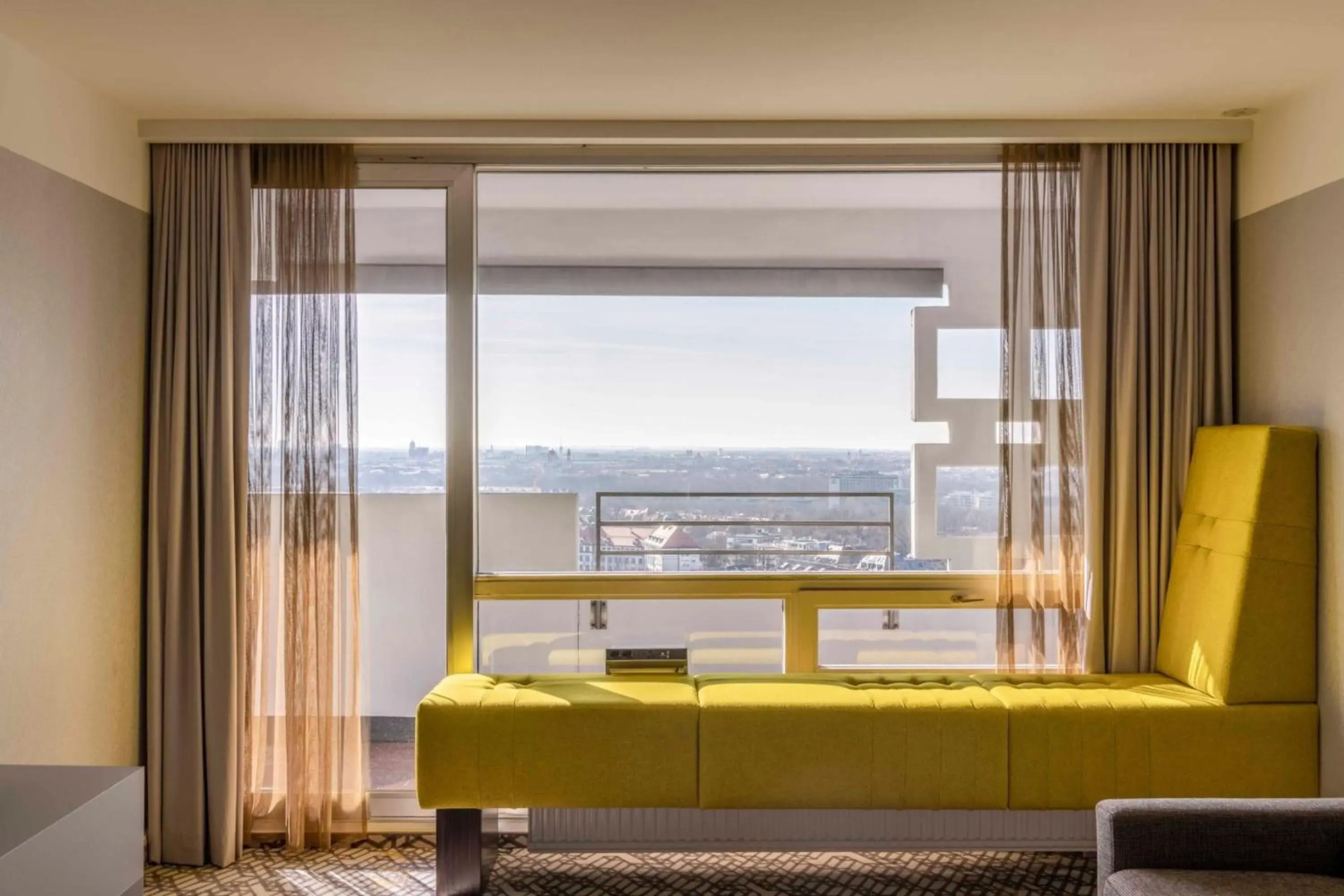 Photo - Four Points by Sheraton Munich Arabellapark