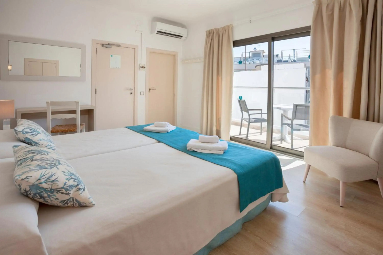 Photo - Petit Garden Hotel by Flacalco