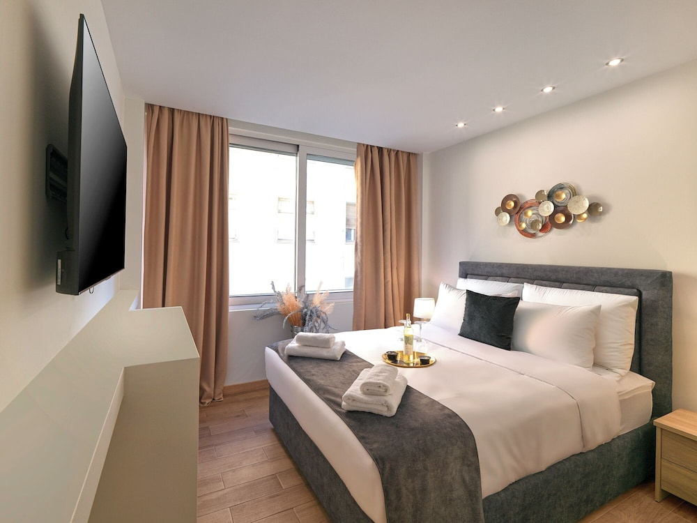 Photo - Athens Eleven Luxury Apartments