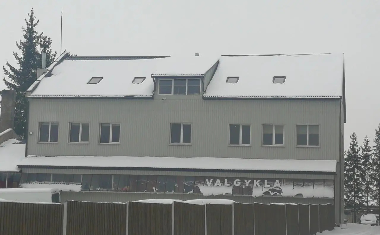 Viesbutis Kelyje