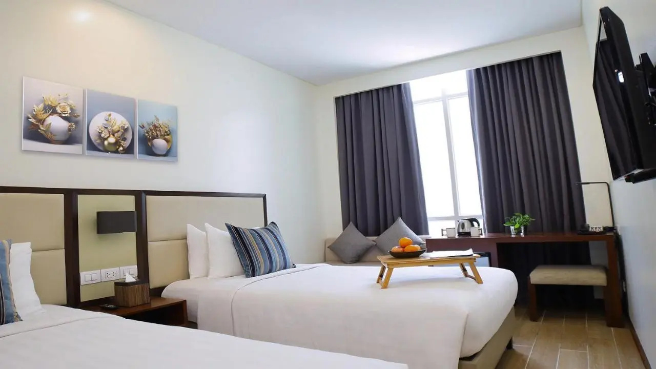 Private Rooms in Historic Manila Chinatown