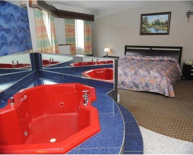 Photo - Skyview Motel
