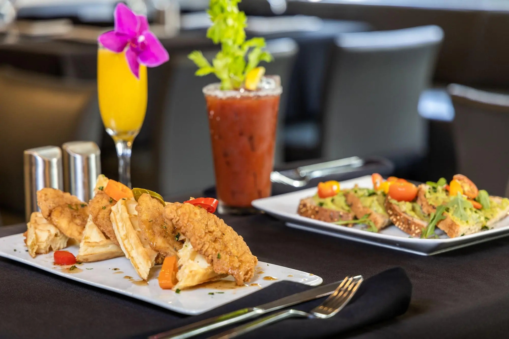 Photo - Fortune House Hotel Suites