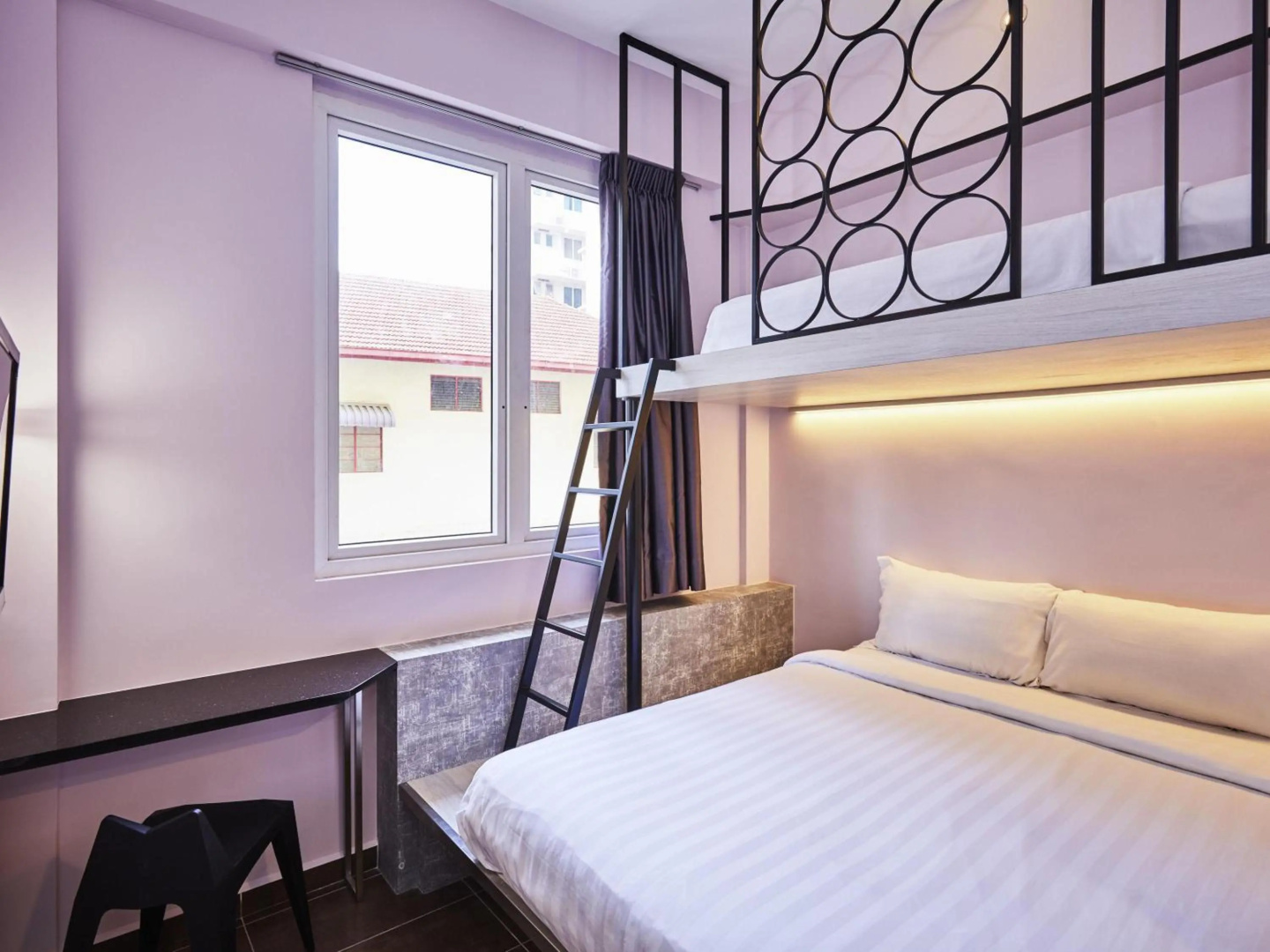 Photo - ibis budget Singapore Pearl (ex. Fragrance Hotel - Pearl)