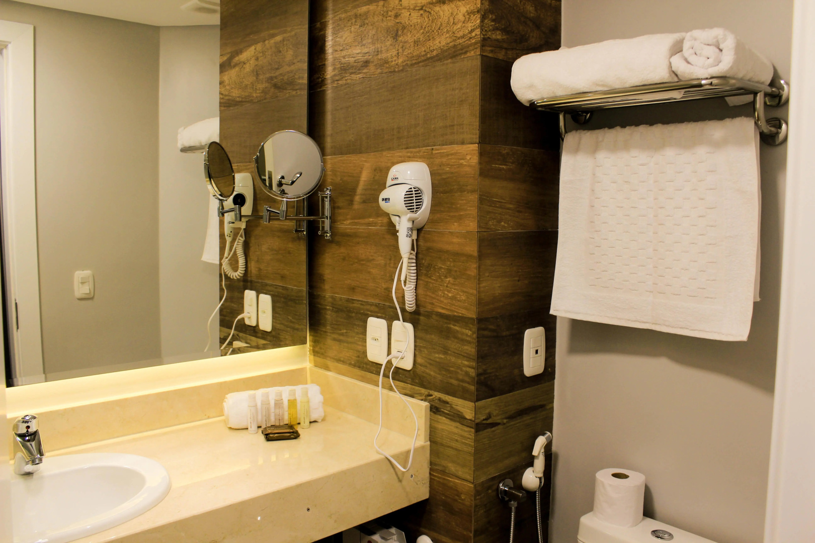 Foto - Hotel Cercano