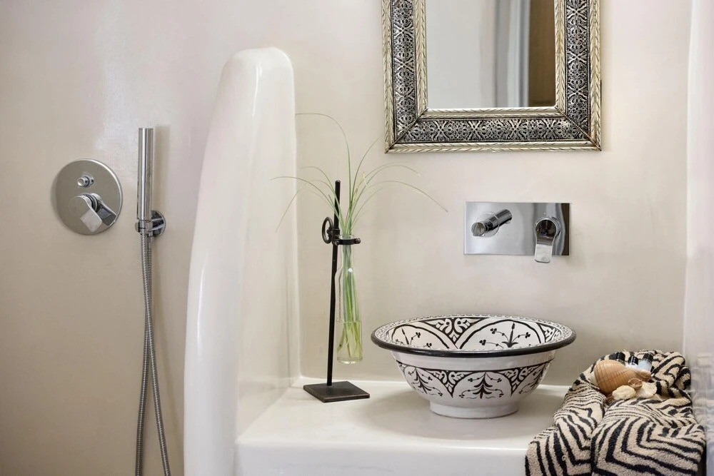 Photo - ALIA MANSION by K&K