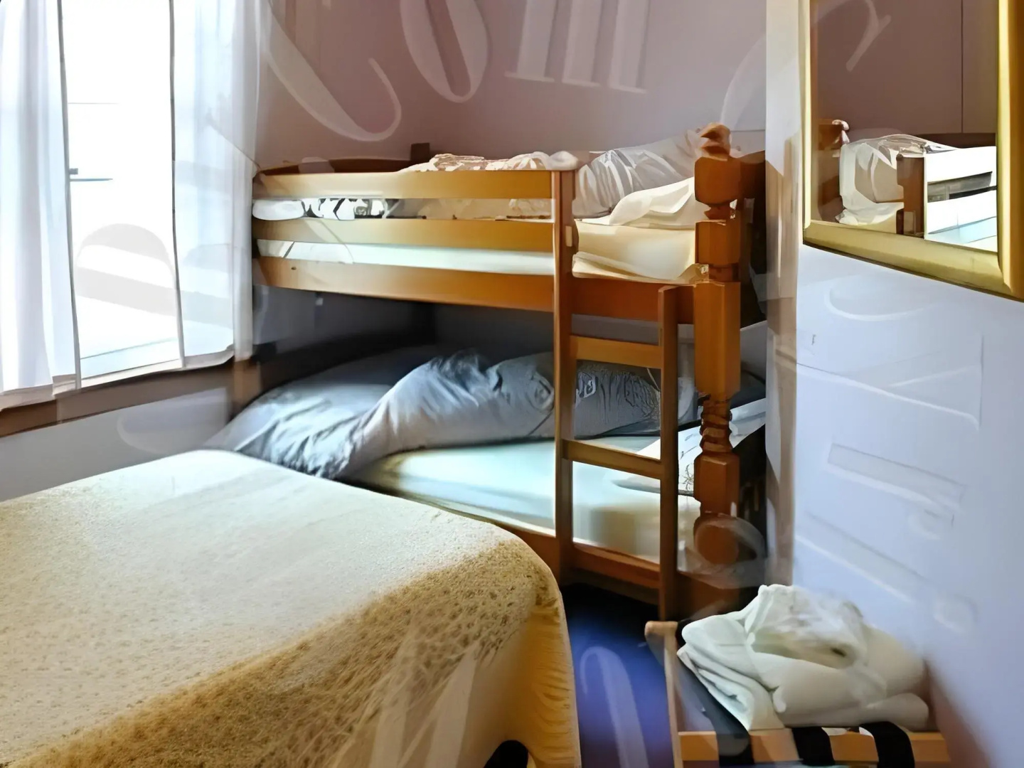 Photo - Twin Lions Hotel