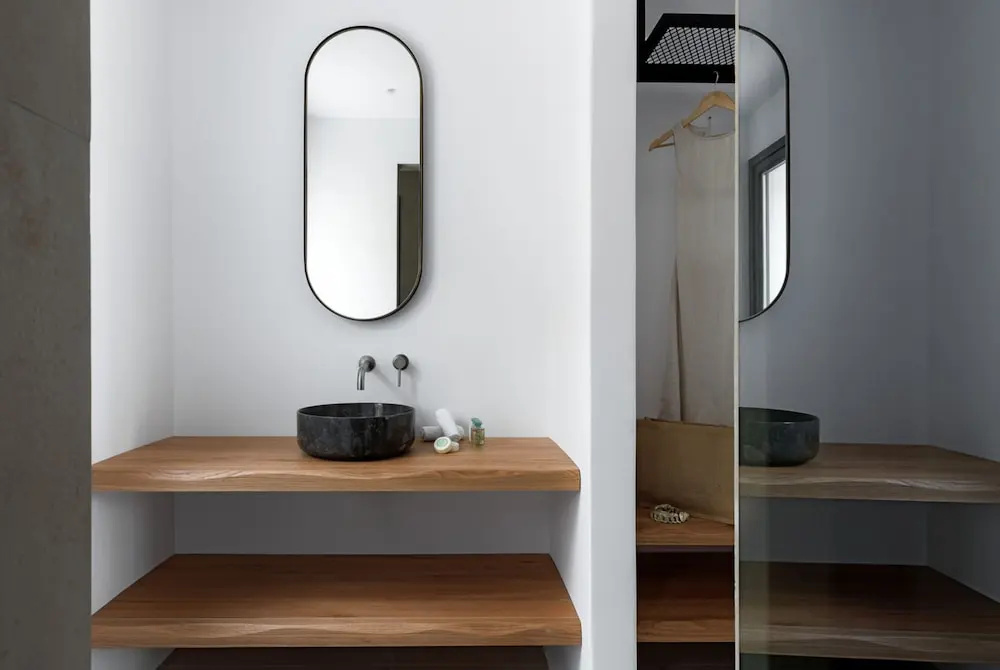 Photo - WhiteArt Suites