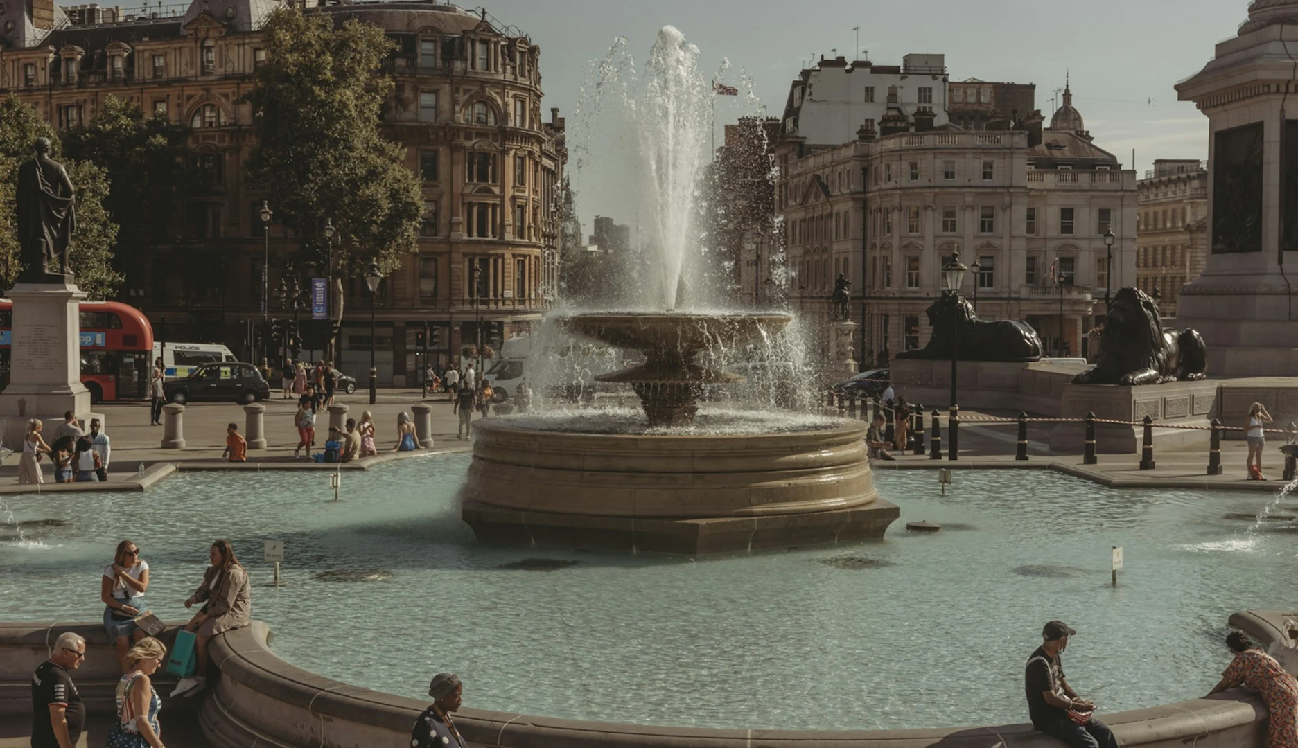 Photo - The Clermont London, Victoria