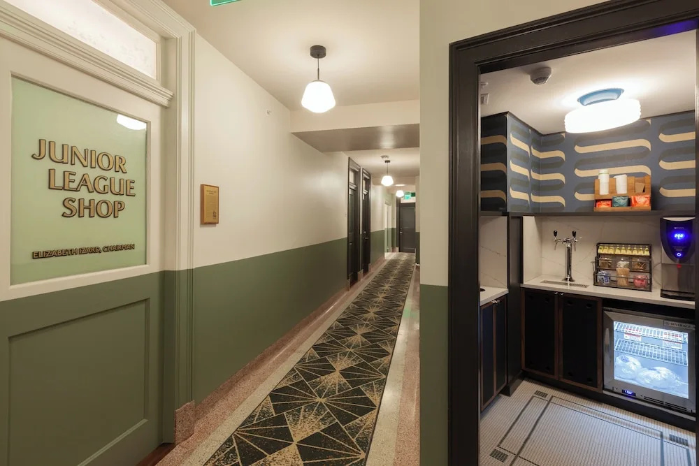 The Flat Iron Hotel, Bild 13 von 22