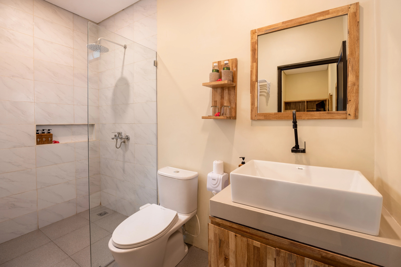 Photo - Senetan Villas and Spa Resort