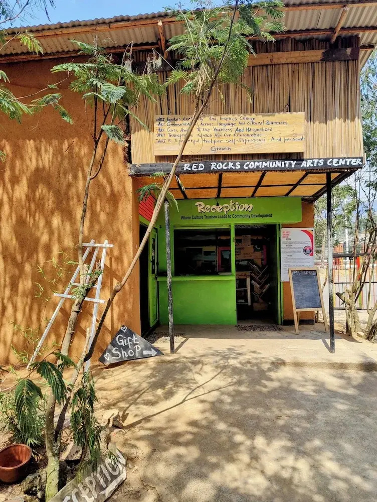 Red Rocks Rwanda Guesthouse & Campsite — фото 1