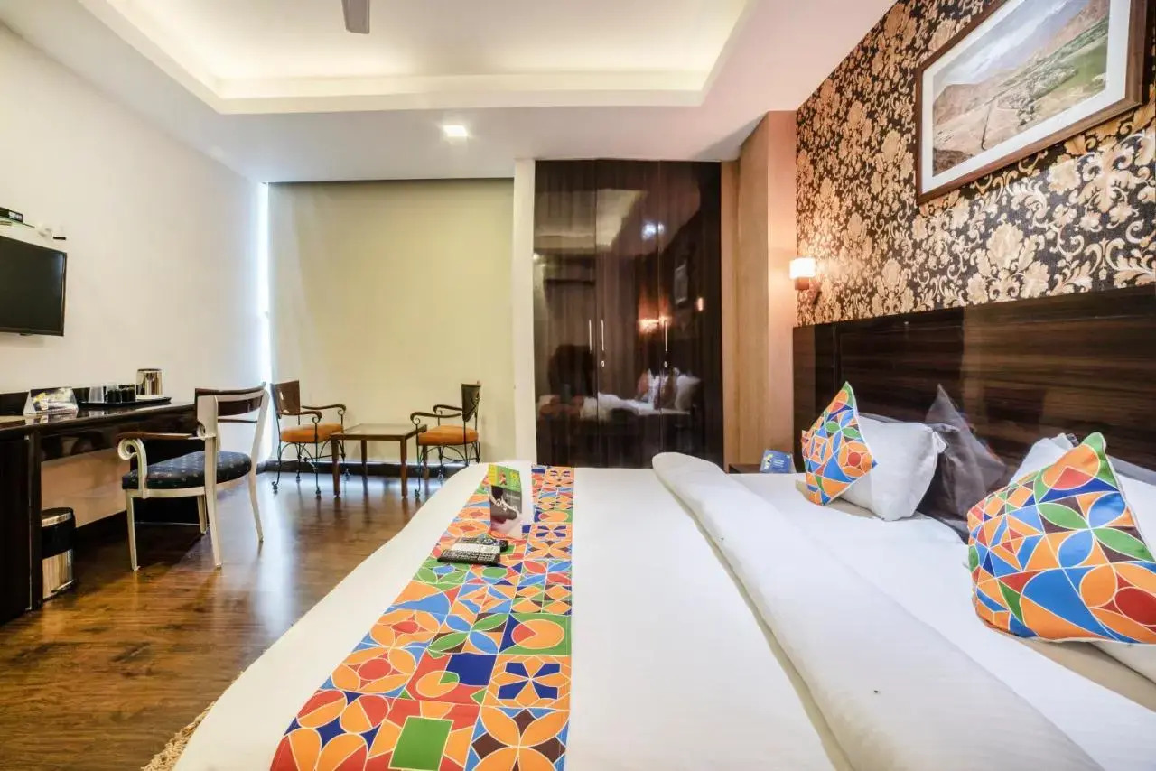 Foto - FabHotel Galaxy - Nr Patel Nagar Metro